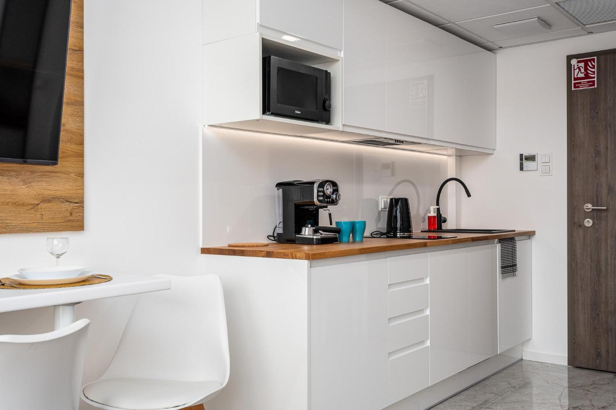 Apartment Pileckiego 59 Free Parking By Perfect Warschau